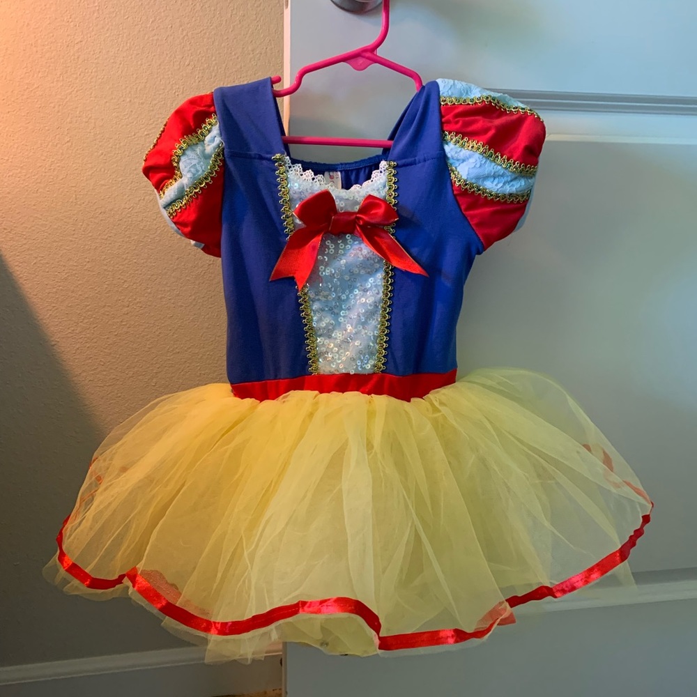 EUC 3T Snow White Dress Costume